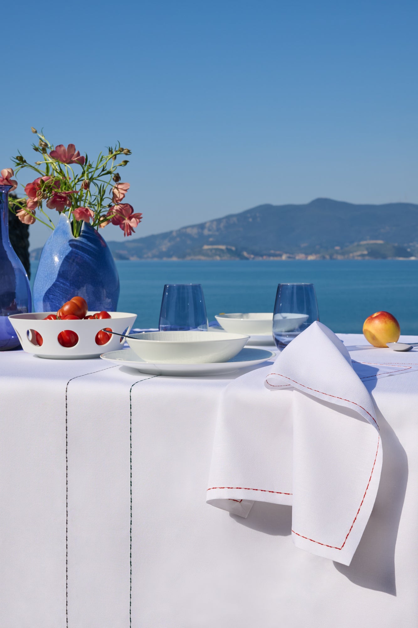 Sentiero Tablecloth Set | The Language of Sartorial Detail